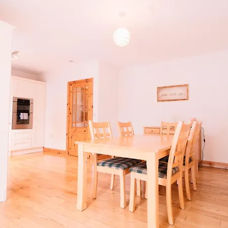 3 Bedroom Townhouse In The Heart Of The Burren Tatil Evi